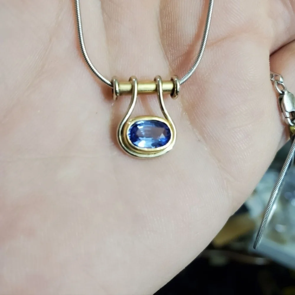 14k tanzanite necklace! White gold snake chain and the pendant is yellow gold. T - Picture 7 of 12
